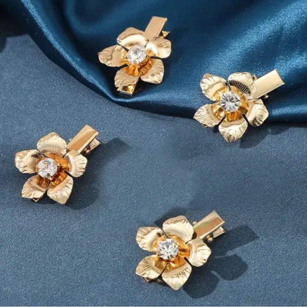 New Gold 4 Hair Clips Elegant Bridal ✨✨✨ Hair Jewerly